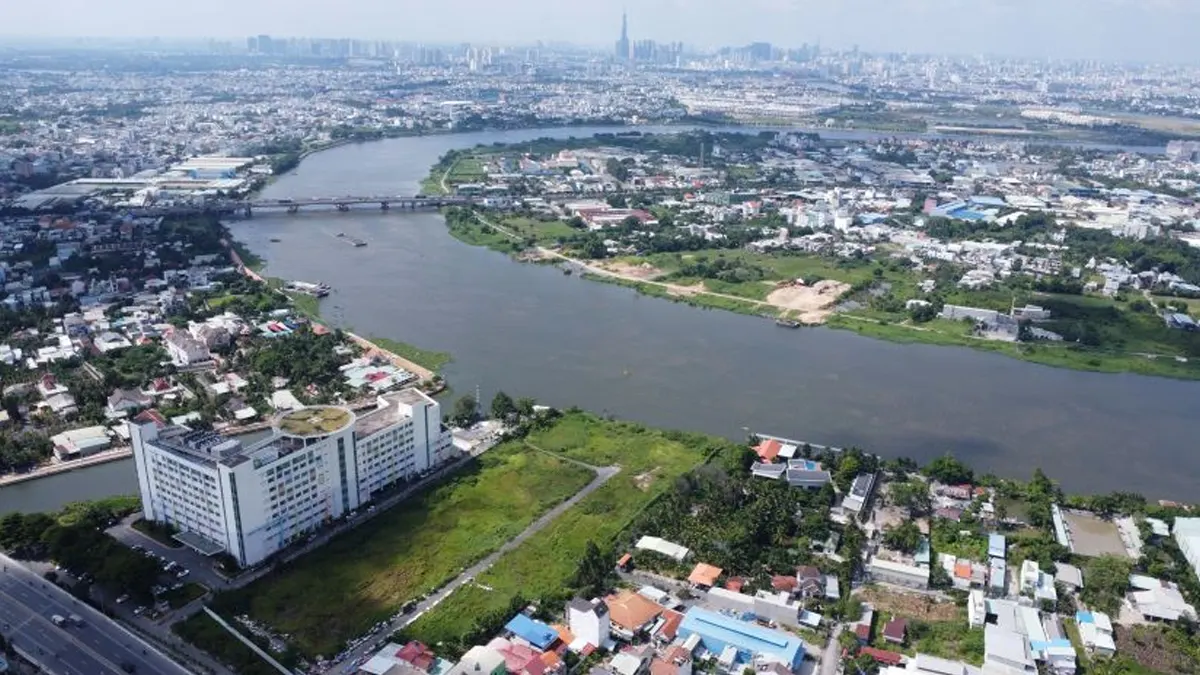 Không gian ven sông Sài Gòn tại khu vực Lái Thiêu
